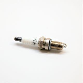 Viper Engine (23525) - Spark Plug Kohler XT675