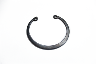 Earthquake (33985) - Ring Retainer 50 mm Internal