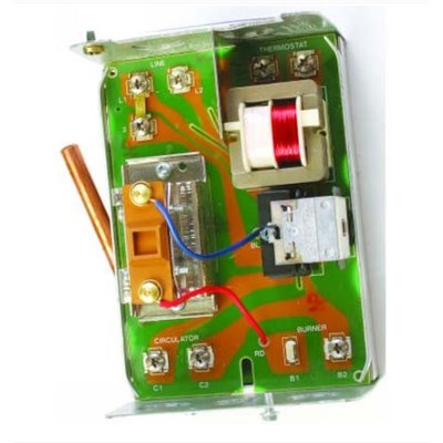 L8148A1017 (Honeywell) | Aquastat Relay 140-240F 8 Deg. Fixed Dif | Horizontal | 140-240