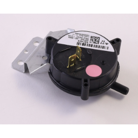 632424R (Nordyne) | .77WC Pressure Switch